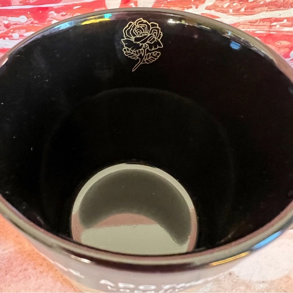 Schitts Creek Rose Apothecary Pair of Mugs NWOT Bébé Coffee Lover 🖤☕️ - Picture 5 of 8
